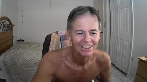 hewes1 online show from October 30, 2025, 9:04 pm