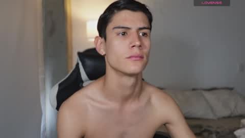 hey_cesard online show from April 18, 2026, 3:27 pm