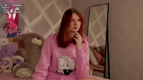 hey_honey_bunny online show from October 30, 2025, 7:43 am