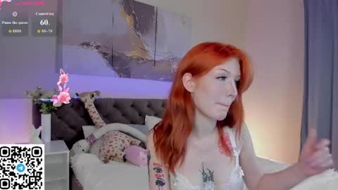 Snapshot of hey_lexy chatting on June 26, 2026, 9:25 am Lexy GMT1 0200 am-0900am Mon Tue online show from June 26, 2026, 9:25 am