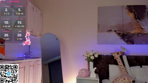 Snapshot of hey_lexy chatting on July 28, 2026, 9:15 am Lexy GMT1 0200 am-0900am Mon Tue online show from July 28, 2026, 9:15 am