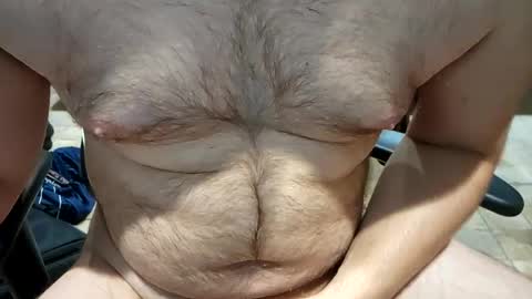 Snapshot of heydude56 chatting on December 13, 2024, 9:52 pm heydude56 online show from December 13, 2024, 9:52 pm