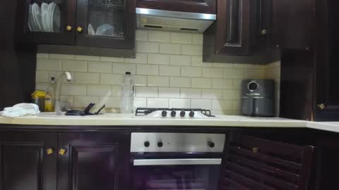 Heyheygrey online show from March 6, 2025, 8:48 pm