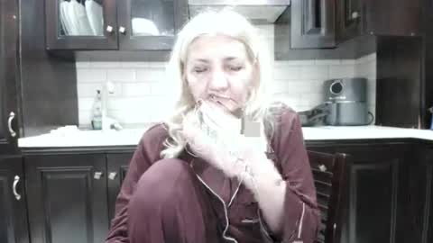 Heyheygrey online show from January 14, 2026, 5:57 am