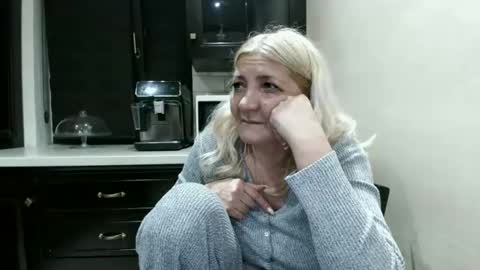 Heyheygrey online show from February 14, 2026, 7:43 pm