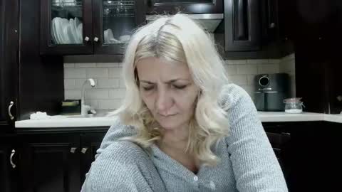 Heyheygrey online show from February 25, 2026, 5:22 pm