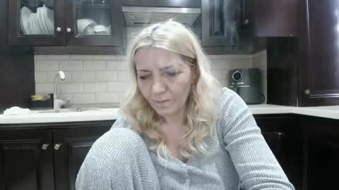 Heyheygrey online show from March 3, 2026, 10:21 am