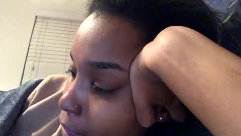 heyyou301990 online show from January 15, 2026, 11:52 pm