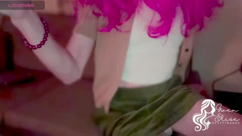 Gwen Elise online show from November 5, 2025, 4:34 am