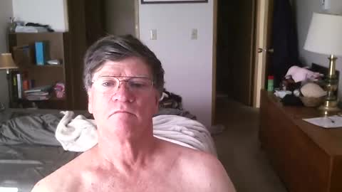 Snapshot of hg99too chatting on July 15, 2026, 3:28 pm hg99too online show from July 15, 2026, 3:28 pm