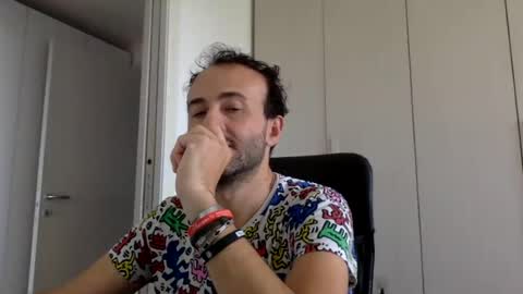 Snapshot of hhombre chatting on July 24, 2026, 12:03 pm hhombre online show from July 24, 2026, 12:03 pm