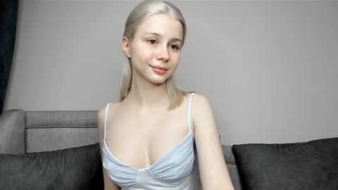 Popsy Risha online show from September 30, 2025, 8:03 pm