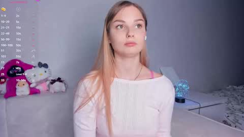 Snapshot of hidden_charm chatting on February 9, 2026, 3:38 pm Elizabeth online show from February 9, 2026, 3:38 pm