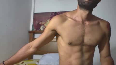 hideonbush online show from April 1, 2026, 10:27 am