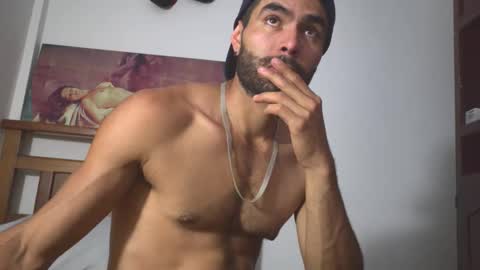 hideonbush online show from April 27, 2026, 2:48 pm