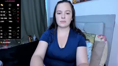 Snapshot of hidianapaola chatting on June 25, 2026, 11:09 pm Diana online show from June 25, 2026, 11:09 pm