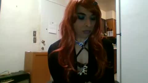 hihheelstranny online show from February 21, 2025, 7:45 am