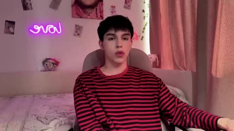 twinkvadusha online show from March 26, 2026, 7:14 am