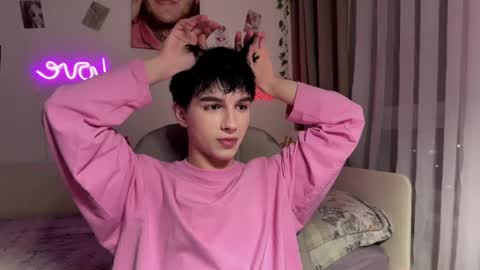 twinkvadusha online show from April 11, 2026, 5:06 pm