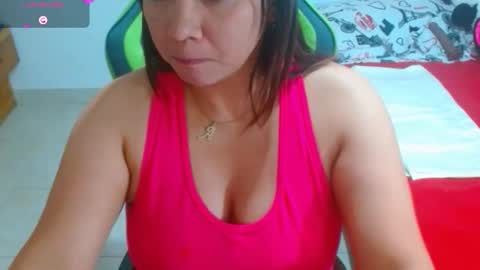 Snapshot of hiilarylove chatting on October 17, 2025, 3:31 am hiilary online show from October 17, 2025, 3:31 am