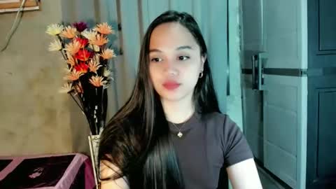 hilarymolly online show from February 21, 2026, 1:17 am