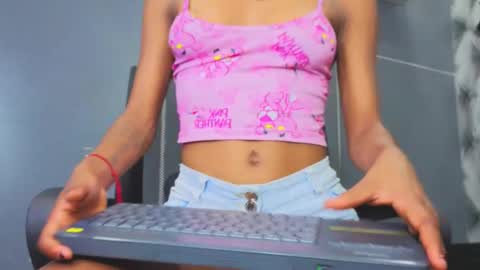  Hillary  online show from October 17, 2025, 3:53 am