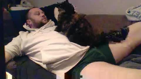 Himre online show from November 6, 2025, 6:03 am