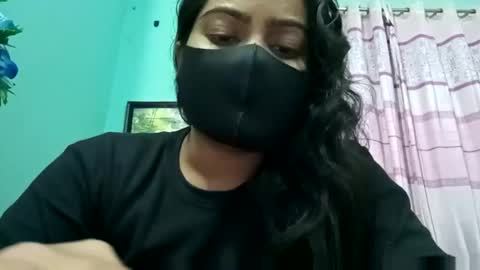 himuhimu22 online show from January 19, 2025, 3:53 pm