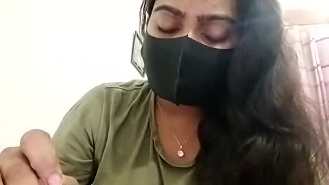 himuhimu22 online show from December 15, 2025, 6:45 pm