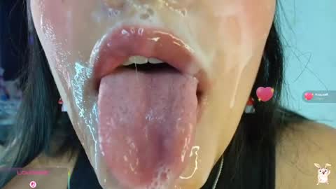 hinata online show from April 13, 2026, 9:20 pm