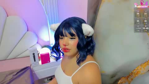 hinata_dolly online show from November 2, 2025, 10:17 am