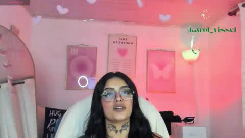 Snapshot of hinataweed01 chatting on October 27, 2025, 1:31 am Karol Independent Model online show from October 27, 2025, 1:31 am