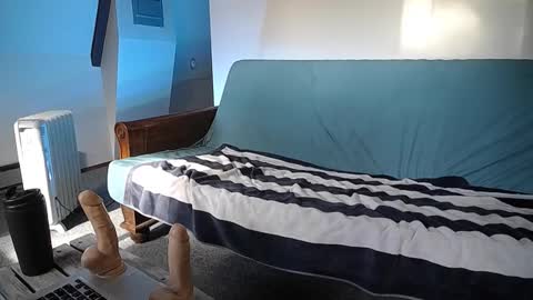 Hippie Jijm online show from February 9, 2025, 7:52 pm