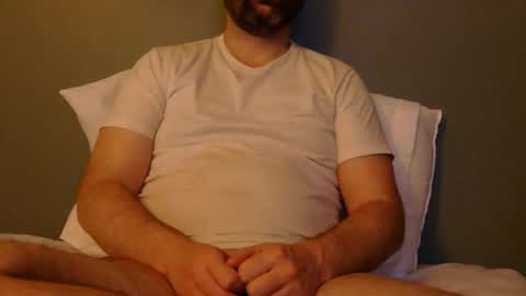 Snapshot of hippopotamus7 chatting on April 24, 2026, 3:09 am hippopotamus7 online show from April 24, 2026, 3:09 am