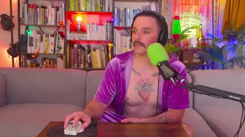 Snapshot of hipstertrashdumpsterfire chatting on June 20, 2026, 1:58 pm HipsterTrash Clark one half of Task Manager online show from June 20, 2026, 1:58 pm