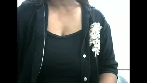 hisslust online show from November 26, 2025, 4:08 pm