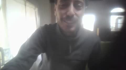 hitmenoww online show from March 3, 2026, 7:03 am