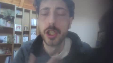 hitmenoww online show from March 20, 2026, 7:13 am