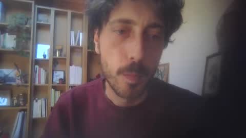 Snapshot of hitmenoww chatting on May 7, 2026, 10:20 am hitmenoww online show from May 7, 2026, 10:20 am