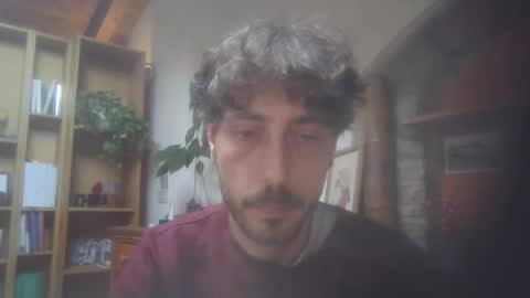 Snapshot of hitmenoww chatting on May 8, 2026, 8:08 am hitmenoww online show from May 8, 2026, 8:08 am