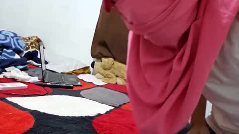 hnsigle77sexosps online show from June 4, 2026, 8:20 am