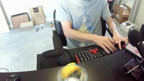 Snapshot of hoboayoyo chatting on June 28, 2026, 5:08 pm Hentai man online show from June 28, 2026, 5:08 pm