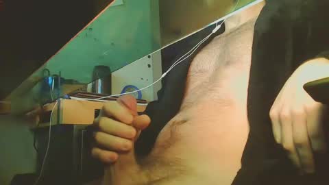 Hairy Hockey Player 92 online show from January 31, 2025, 10:31 am