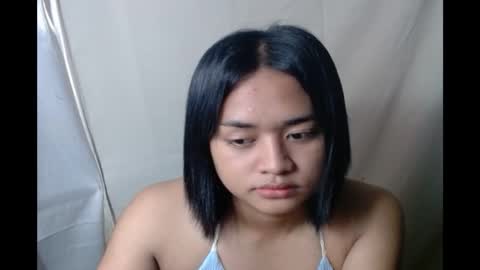 Snapshot of hoelyhanabi chatting on November 27, 2025, 6:04 am KIESH online show from November 27, 2025, 6:04 am