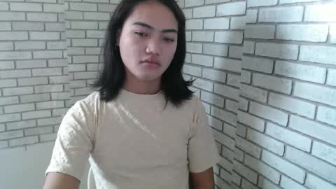 Ixia3 online show from December 22, 2025, 5:26 am