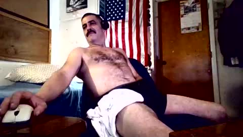 hoglegg99384194 online show from October 31, 2025, 9:05 pm