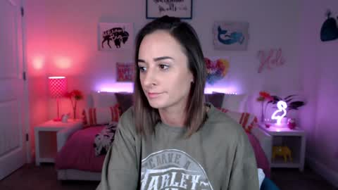 Holi Hurricane online show from December 18, 2025, 4:40 am