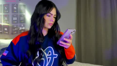 Snapshot of holly_444 chatting on May 25, 2026, 3:56 am Once online show from May 25, 2026, 3:56 am