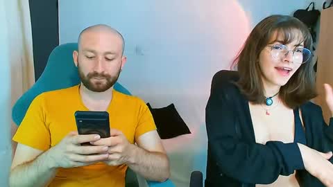 Snapshot of holly_and_honey_69 chatting on May 5, 2026, 10:51 pm Holly and Honey online show from May 5, 2026, 10:51 pm