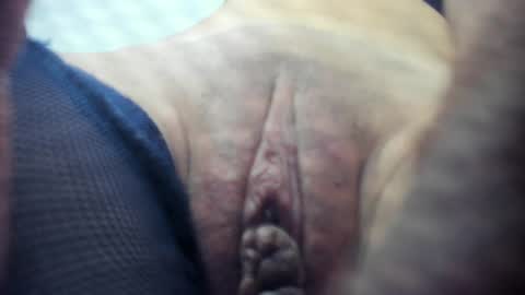 Snapshot of holly_little2 chatting on June 24, 2026, 11:37 pm Sophie online show from June 24, 2026, 11:37 pm